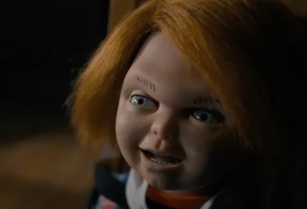 Стоп-кадр из 8 серии 2 сезона сериала Чаки